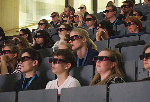 Premiere im Anatomie-Hörsaal